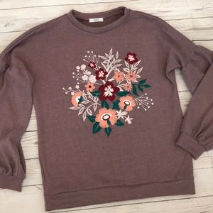 Cherish sweater oversized top size Small